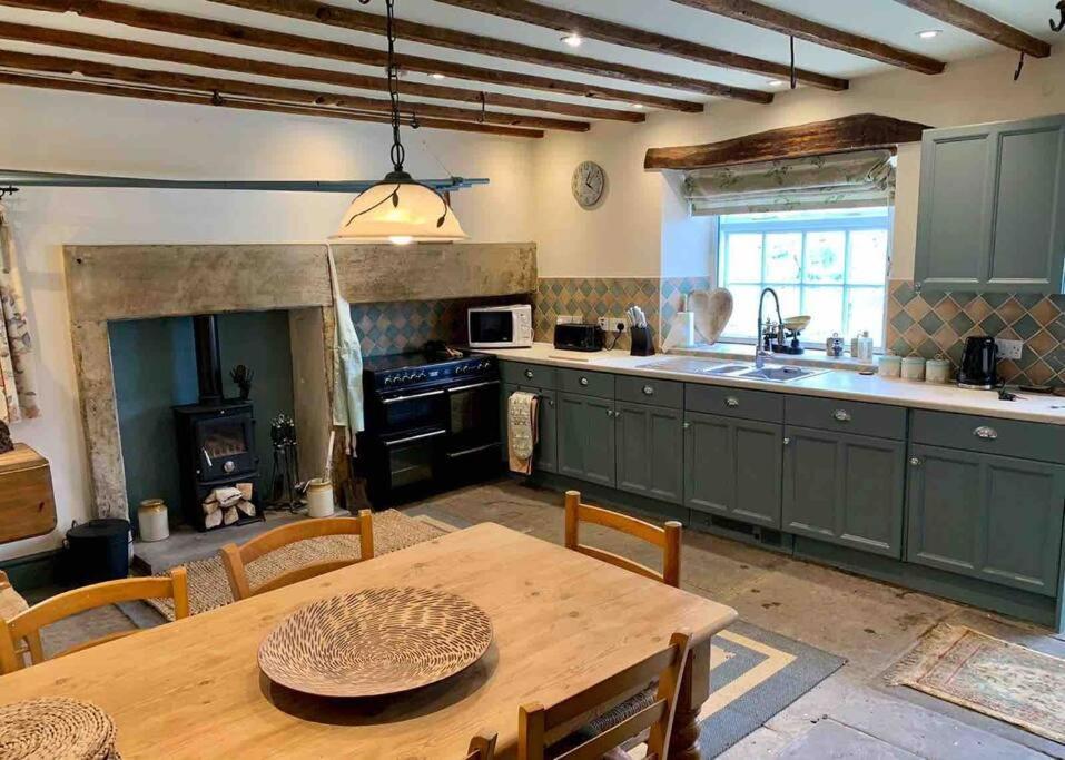 Millstone Cottage - Cosy Peak District Cottage Taddington Exterior foto