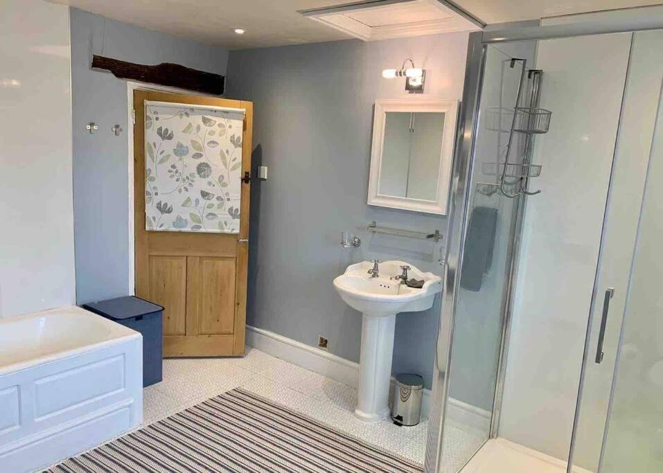 Millstone Cottage - Cosy Peak District Cottage Taddington Exterior foto